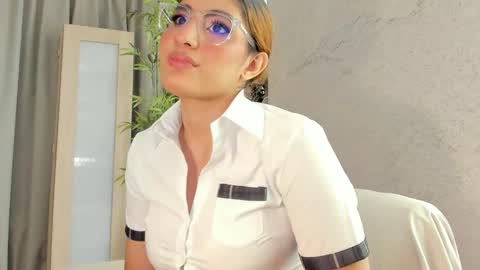 isabelastefano online show from February 20, 3:16 am