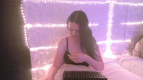 Isabelle online show from July 23, 4:53 am