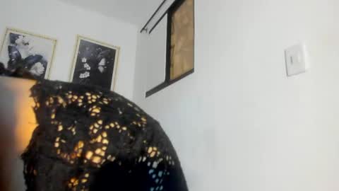 Isabella online show from May 4, 8:56 pm