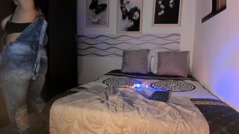 Isabella online show from April 25, 9:34 pm