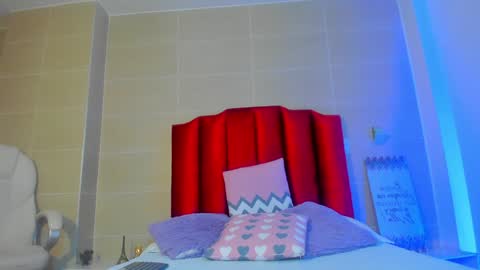 isabella montez online show from December 29, 7:22 pm