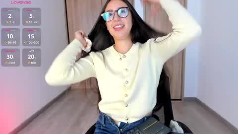 isabella_ospina online show from May 27, 4:04 pm
