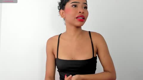 isabella online show from March 9, 5:17 pm