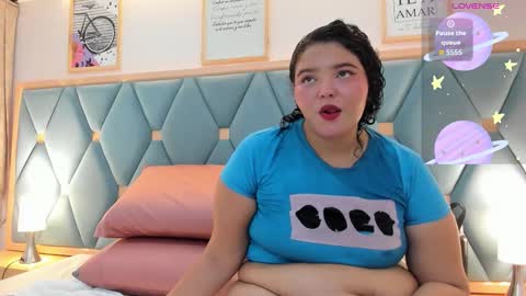 Bella online show from December 3, 11:01 am