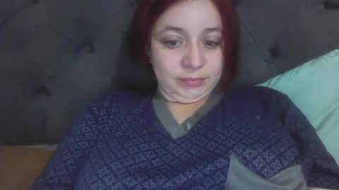 Snapshot of isabellaa_hills_ chatting on October 3, 2:00 pm isabellaa_hills_ online show from October 3, 2:00 pm