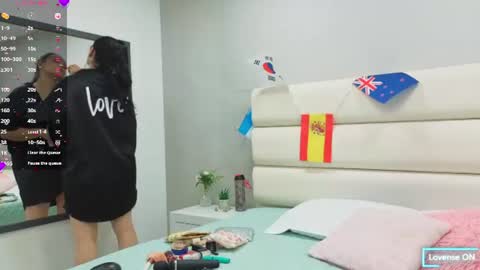Isabella  online show from July 8, 1:35 pm