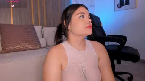 Isabella online show from July 2, 3:23 am