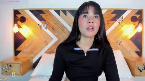 Snapshot of isabellamarinny chatting on September 17, 12:25 pm Isabella online show from September 17, 12:25 pm