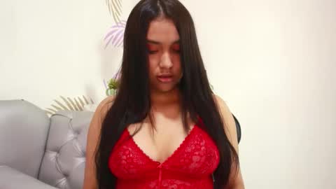   online show from February 13, 1:02 pm