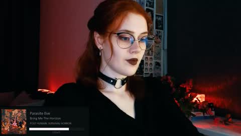 Snapshot of isabelle_stern chatting on September 16, 5:54 pm Madame Isabelle online show from September 16, 5:54 pm