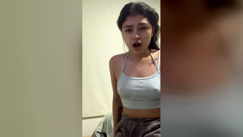 Isa online show from February 25, 1:48 am