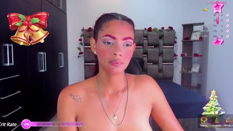 Snapshot of isabelreyes_ chatting on December 10, 4:02 am Hi mi name is Isabel  online show from December 10, 4:02 am