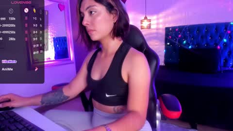 isabel  online show from September 9, 10:53 pm