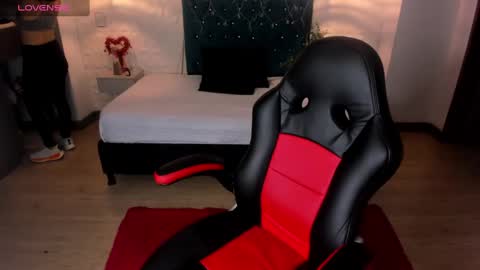 isabel  online show from February 8, 11:33 am