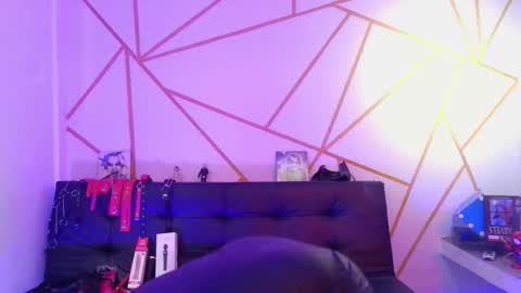 Snapshot of ise_lunny chatting on October 6, 8:57 pm isabela online show from October 6, 8:57 pm