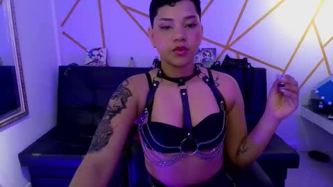 Snapshot of ise_lunny chatting on September 21, 9:24 pm isabela online show from September 21, 9:24 pm