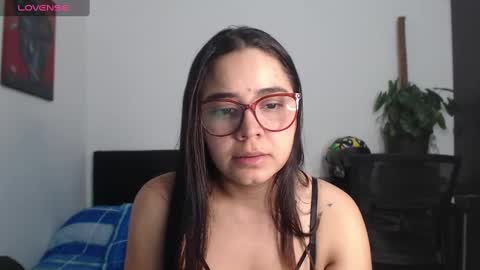 Snapshot of isemma chatting on January 31, 3:52 am Emma online show from January 31, 3:52 am