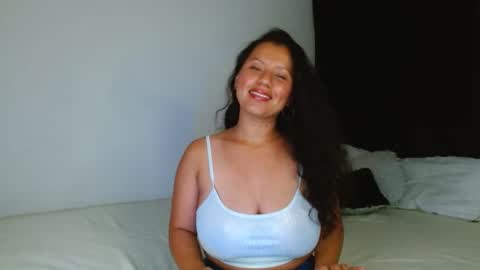 Isis  online show from February 24, 11:09 pm