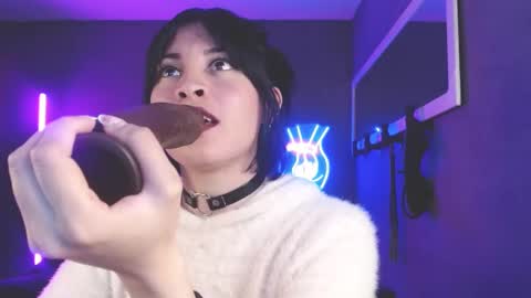 Ana Maria online show from March 12, 9:24 pm