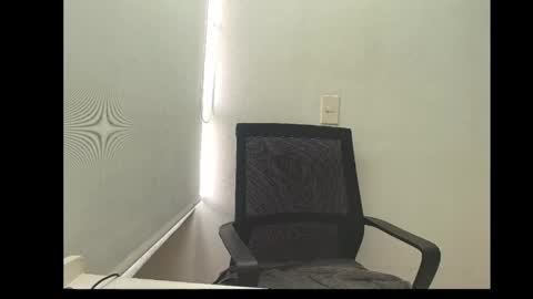 Alaya online show from April 18, 3:36 pm