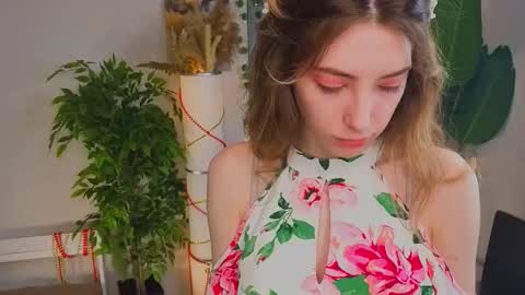 Emilia online show from February 14, 6:15 am