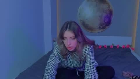 Emilia online show from March 5, 7:26 am