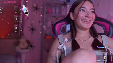 Snapshot of issa_monterrey chatting on October 7, 10:03 pm ISSA online show from October 7, 10:03 pm