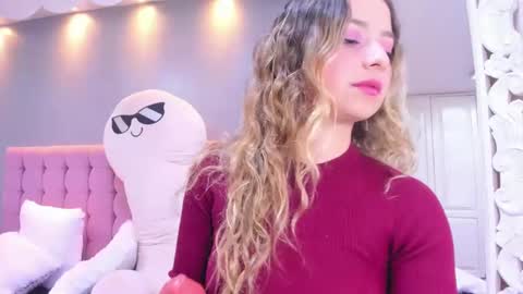 Snapshot of issadorajames chatting on January 19, 2:28 pm issadorajames online show from January 19, 2:28 pm
