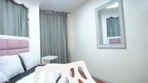 Snapshot of issadorajames chatting on February 10, 6:45 pm issadorajames online show from February 10, 6:45 pm
