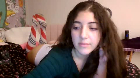 ItalianKitty online show from December 20, 7:12 am