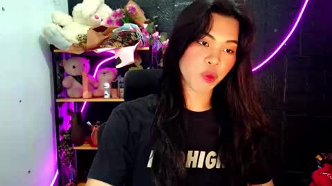its_chloe20 online show from May 28, 12:58 pm