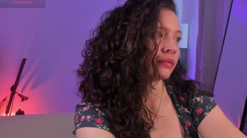 Maria online show from November 6, 6:36 pm