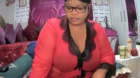 itumeleng74 online show from May 20, 6:21 am