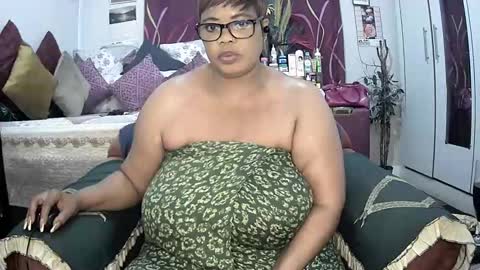 Snapshot of itumeleng74 chatting on February 20, 6:57 pm itumeleng74 online show from February 20, 6:57 pm