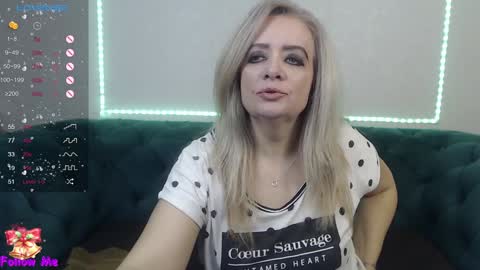 Snapshot of ivanacharm chatting on December 28, 4:30 am ivanacharm online show from December 28, 4:30 am