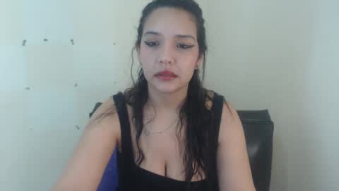 Snapshot of ivanna_rami chatting on March 9, 7:15 pm Ivanna online show from March 9, 7:15 pm