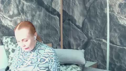 IrennaSplash online show from February 8, 6:17 am