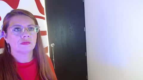 ivory_mistress online show from May 19, 1:40 pm
