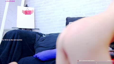 Snapshot of ivorydreams chatting on February 9, 8:13 pm Ivory online show from February 9, 8:13 pm