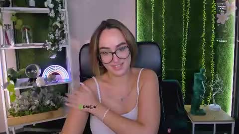 Ivy online show from August 3, 12:55 pm