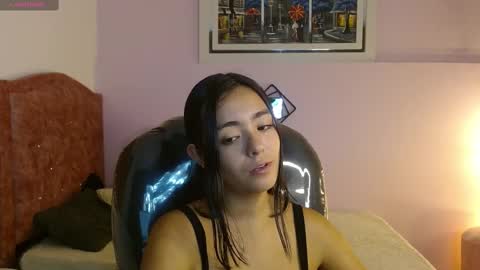 Snapshot of ivy_gail chatting on February 21, 4:18 am IVY online show from February 21, 4:18 am
