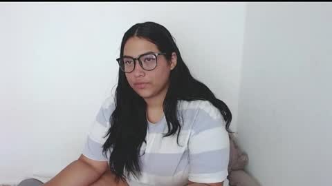 ivy_moon6 online show from May 6, 10:41 am