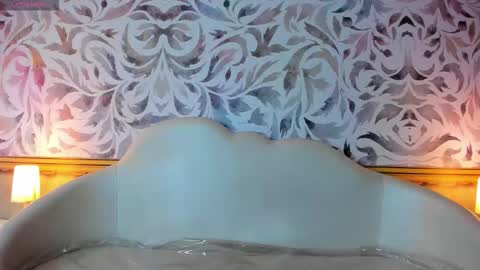Snapshot of ivy_rae_xxx chatting on October 6, 2:34 pm Ivy Rae online show from October 6, 2:34 pm