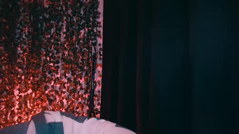 Miss Ivy online show from February 17, 1:15 am