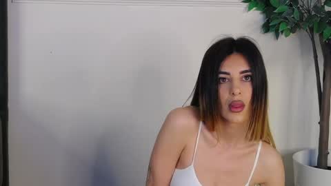 IvyLustt online show from May 28, 5:38 am