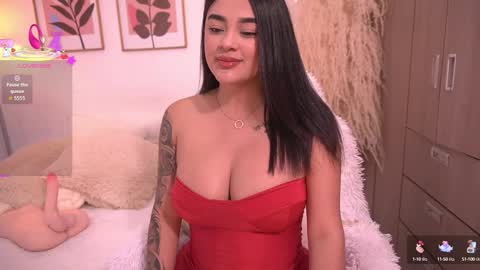 Snapshot of ivyrose_ chatting on October 9, 3:21 am Annie online show from October 9, 3:21 am