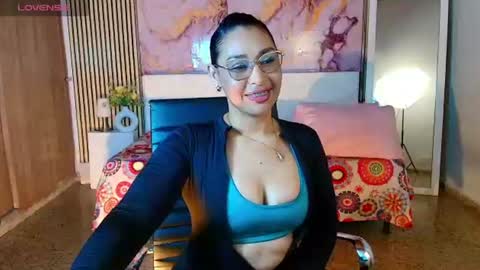 ivyshine7 online show from July 22, 8:10 pm