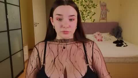 Daisy online show from July 28, 8:12 pm