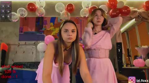 izi online show from November 15, 3:13 pm