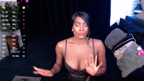 Jade online show from October 4, 6:12 pm